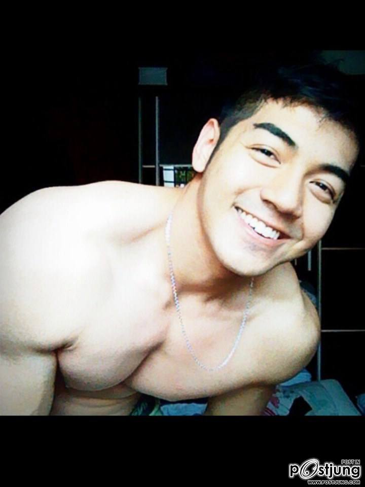 ถอดโชว์เรือนร่าง 402