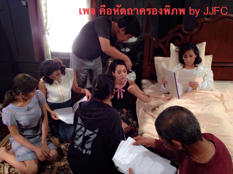 ภาพเบื้องหลังการถ่ายทำ " คือหัตถาครองพิภพ " สดๆร้อนๆเมื่อคืน!