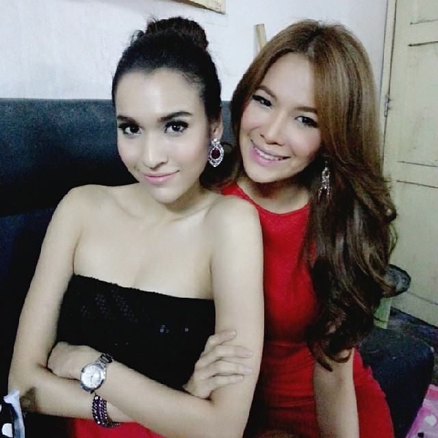 หยาด สวย คม