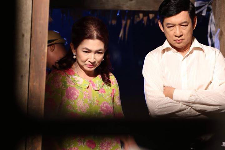 คือหัตถาครองพิภพ นักแสดงเตรียมพร้อมมาอย่างดี!!!