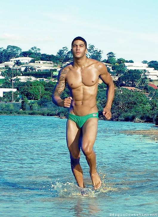 zeus men 46