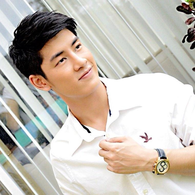 คุณหมอในโฆษณาที่หลายคนแอบปลื้ม