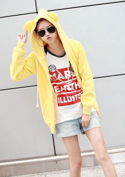 เสื้อกันหนาวมีหู เทรนด์น่ารัก ๆ สำหรับสาวแบ๊วตัวแม่