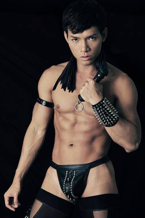 เอาใจคนรักชุดหนัง