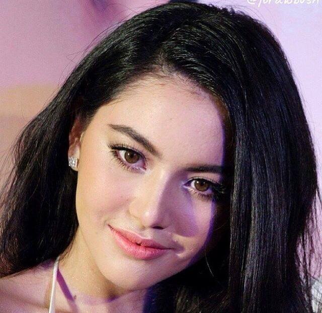 ใบหน้าสวยๆของ ใหม่ ดาวิกา