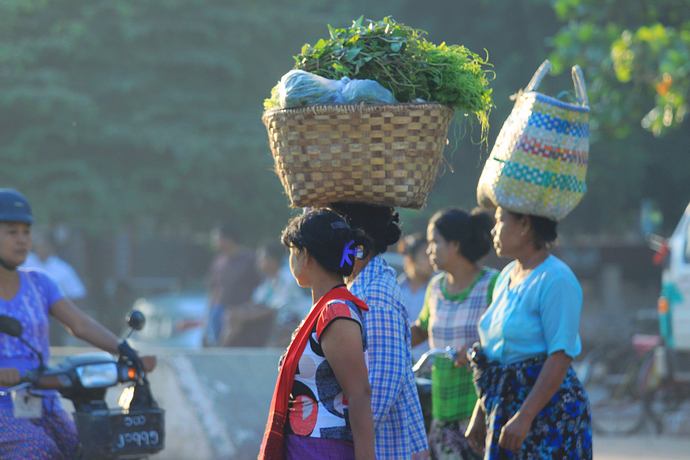 Morning streets of Mandalay 2