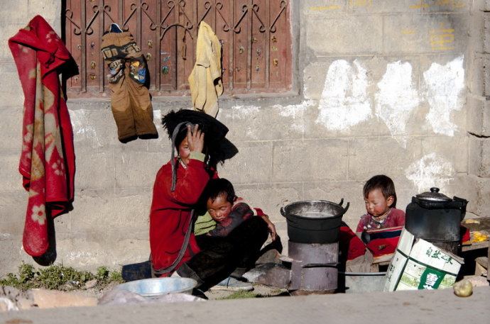Children :Daliangshan Butuo