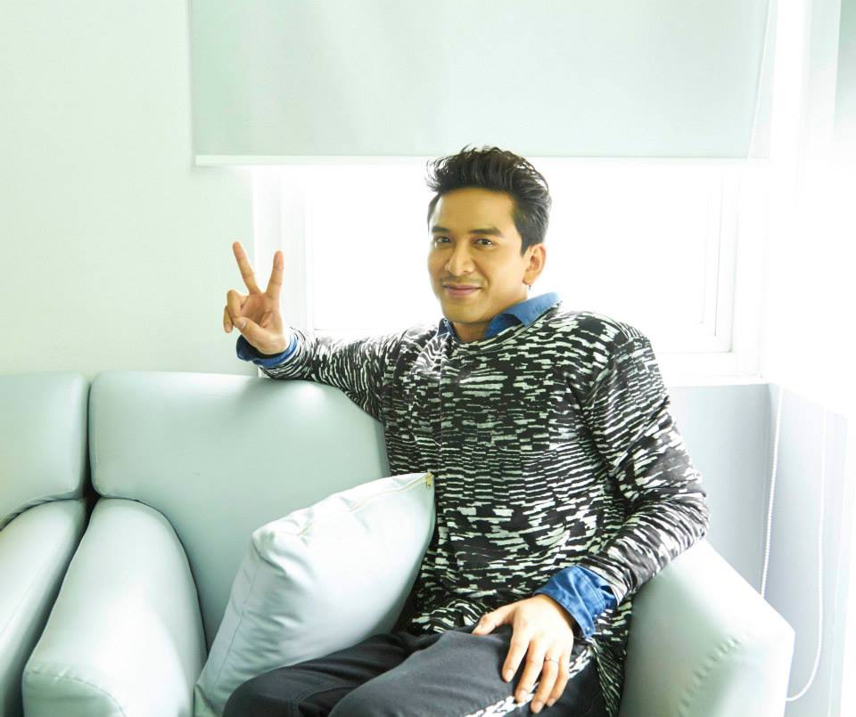 ป๋อ ณัฐวุฒิ & ยอร์ช-แม็ค-เมลิค @ กุลสตรี vol.43 no.1030 December 2013