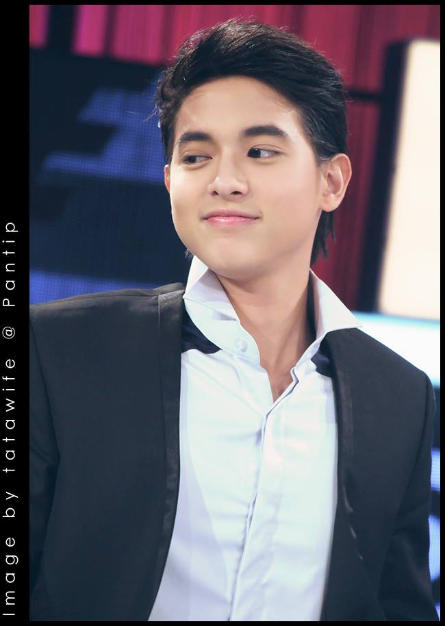 เจมส์ จิรายุ @ รายการ เจาะใจ (12-12-13)
