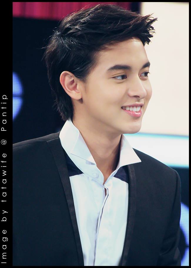 เจมส์ จิรายุ @ รายการ เจาะใจ (12-12-13)