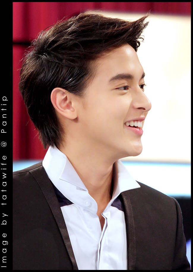 เจมส์ จิรายุ @ รายการ เจาะใจ (12-12-13)