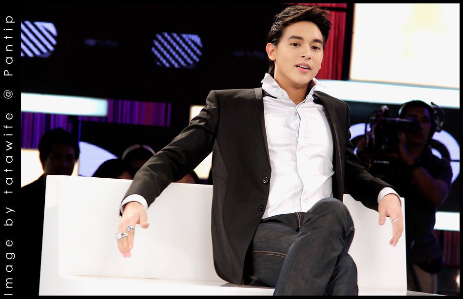เจมส์ จิรายุ @ รายการ เจาะใจ (12-12-13)