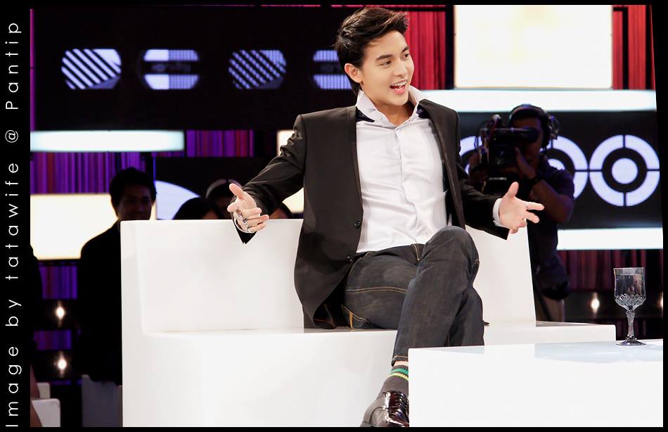 เจมส์ จิรายุ @ รายการ เจาะใจ (12-12-13)