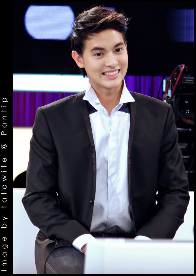 เจมส์ จิรายุ @ รายการ เจาะใจ (12-12-13)
