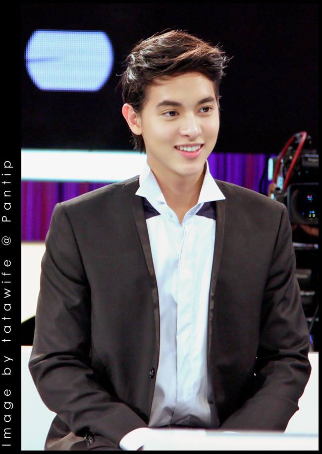 เจมส์ จิรายุ @ รายการ เจาะใจ (12-12-13)