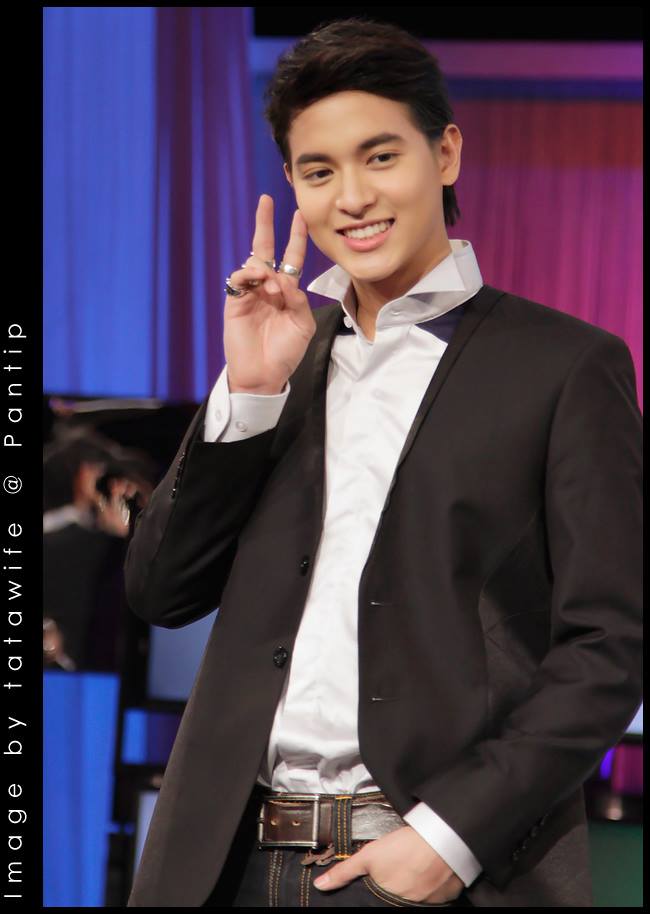 เจมส์ จิรายุ @ รายการ เจาะใจ (12-12-13)