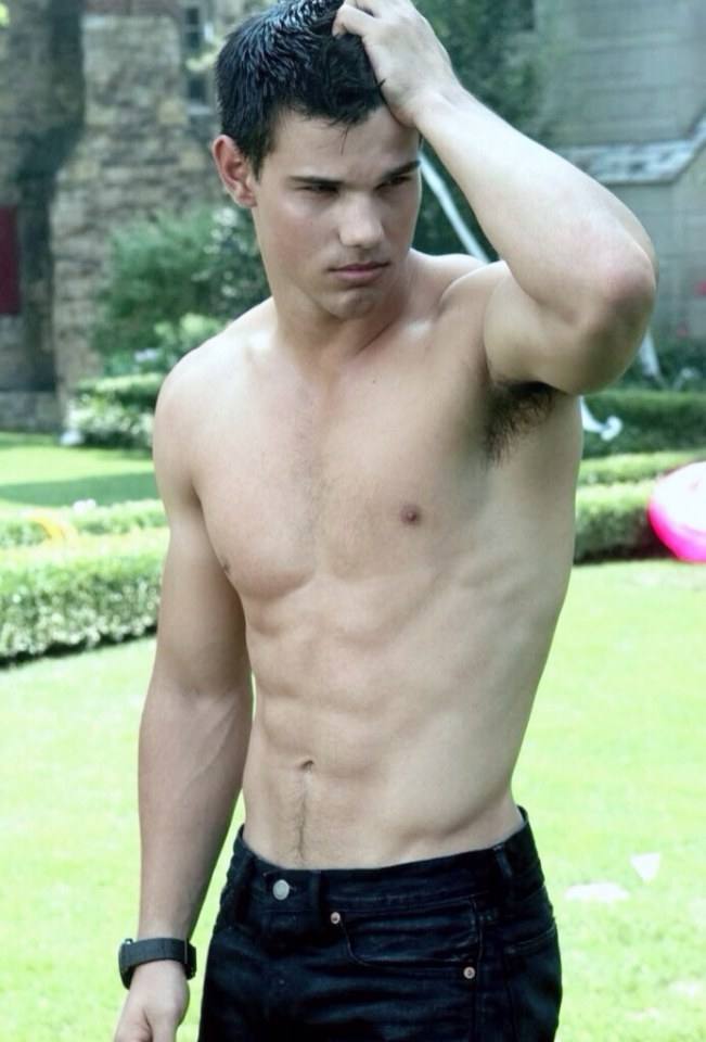 Taylor Lautner