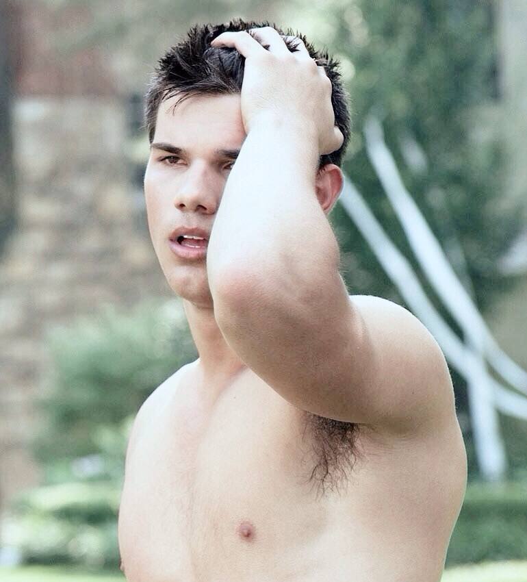 Taylor Lautner