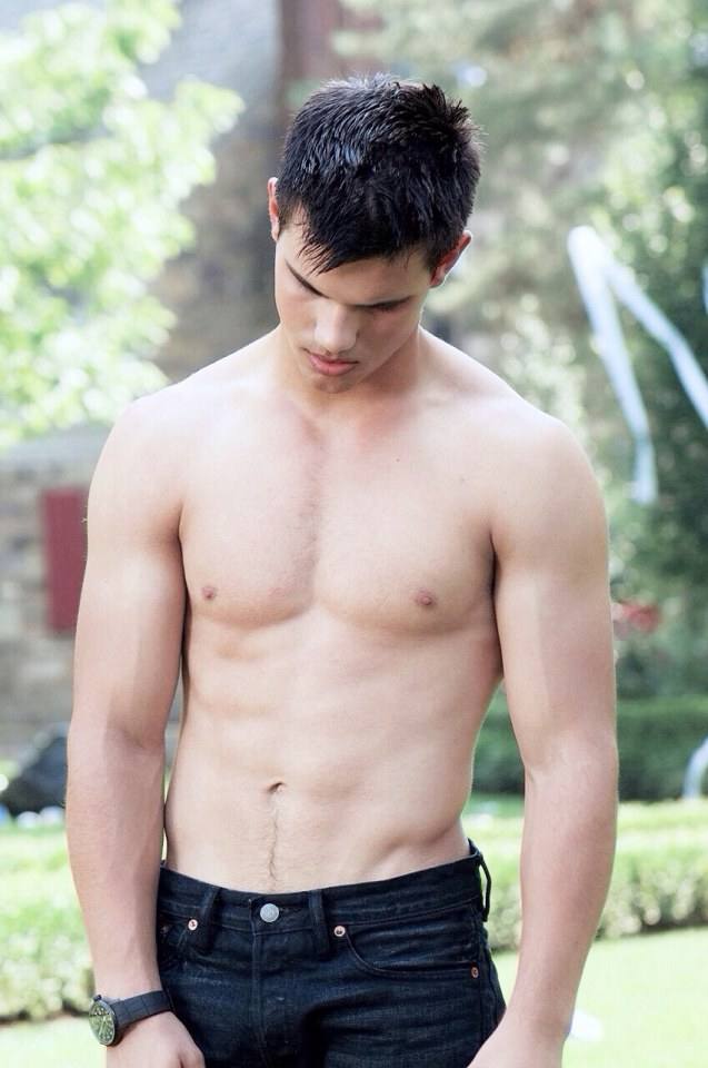Taylor Lautner