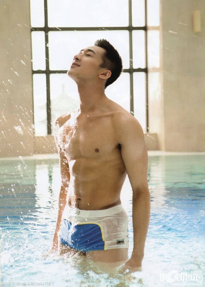 ถอดโชว์เรือนร่าง 413