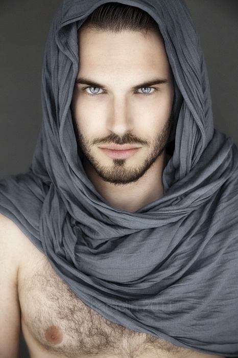 zeus men 71