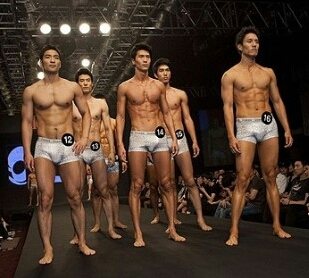 คนรักหนุ่มเซ็กซี่ 644