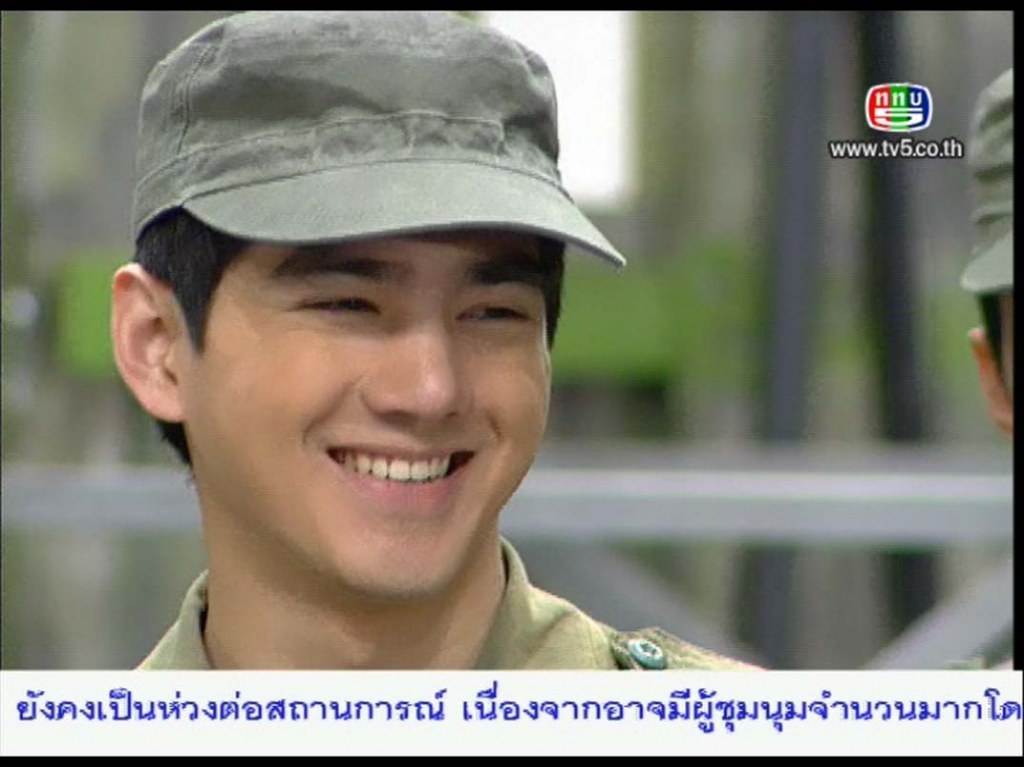 หลาบปาก ของนาง ,เม้าส์-ณัฐชา .ระเบิดเที่ยงแถวตรง