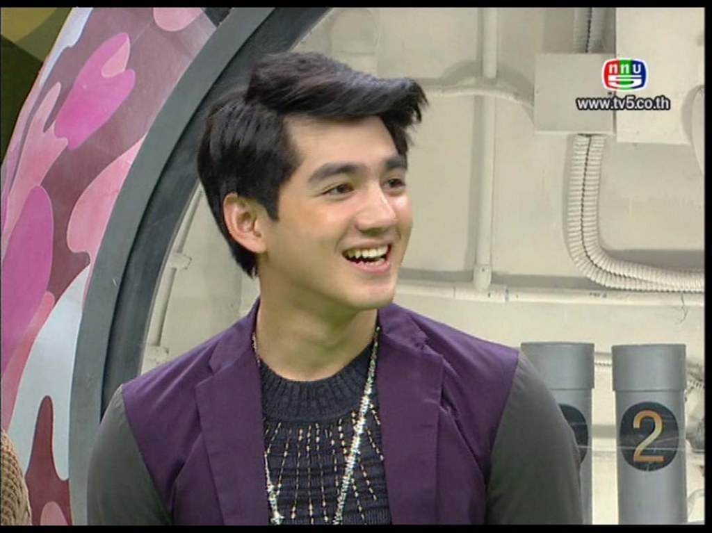 หลาบปาก ของนาง ,เม้าส์-ณัฐชา .ระเบิดเที่ยงแถวตรง