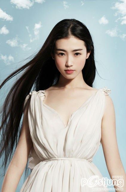 Xin Yuan Zhang  สาวจีนน่ารักบนโลกออนไลน์  ^ __ ^