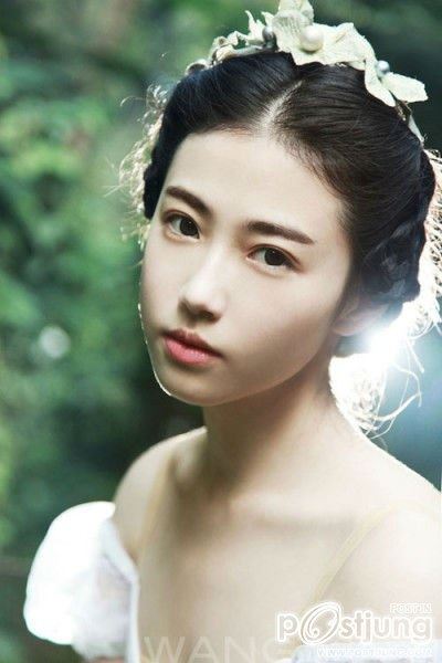Xin Yuan Zhang  สาวจีนน่ารักบนโลกออนไลน์  ^ __ ^