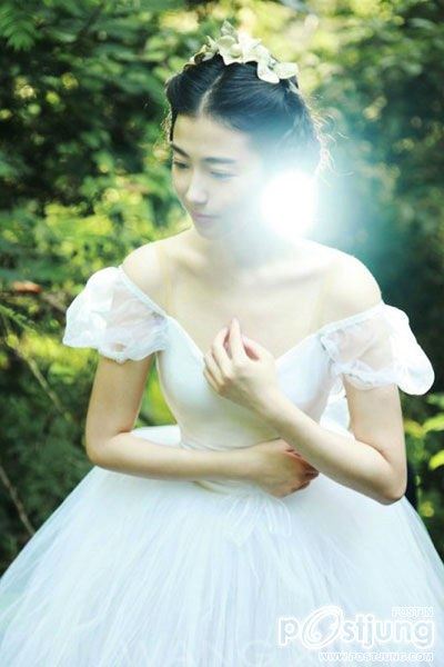 Xin Yuan Zhang  สาวจีนน่ารักบนโลกออนไลน์  ^ __ ^