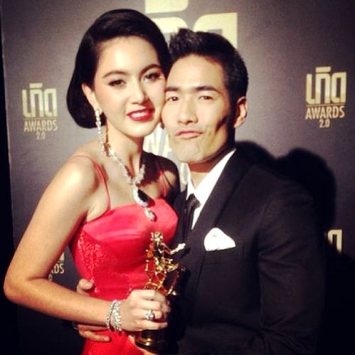 ใหม่ ดาวิกา ฟินาเล่เครื่องเพชรพันล้าน งานเกิด Awards ครั้งที่2