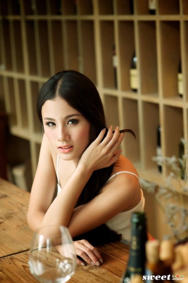 รวมภาพสุดแซ่บ ของสาวจุฬา