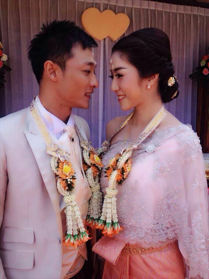 เสร็จงานเตะก็ต่องานแต่ง