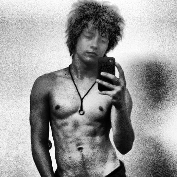 Muscle men From IG Music