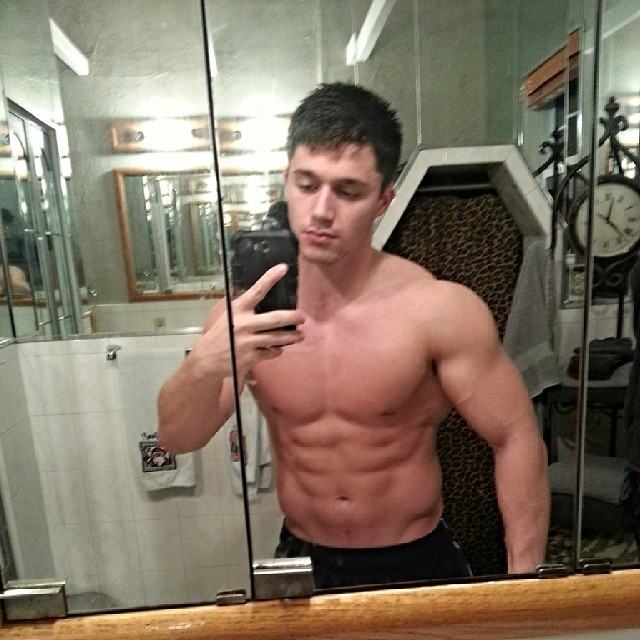 Muscle men From IG 45