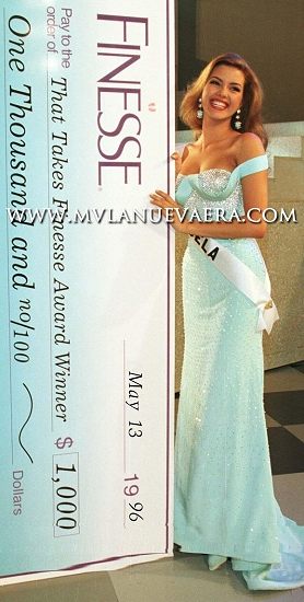 ส่องชุดรา...างงาม 108