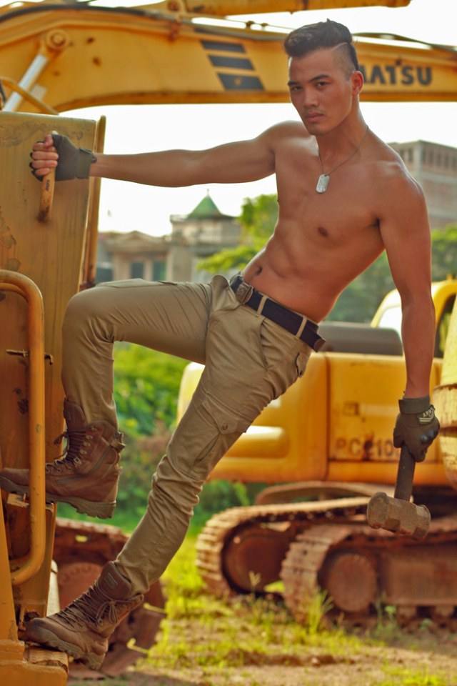 Photoshoot men album 528