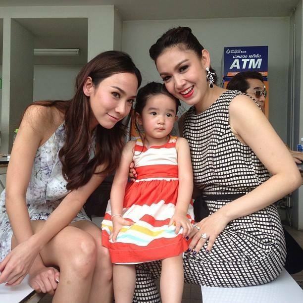 2ตัวแม่ในตำนานช่อง7 มาเจอกันจ้า