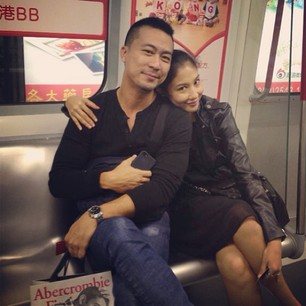 ครอบครัว หนิง ศรัยฉัตร