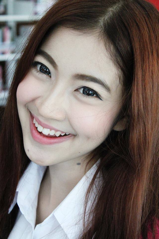 กลอย ประวีวรรณ น่ารัก ขาว มีสเน่ห์