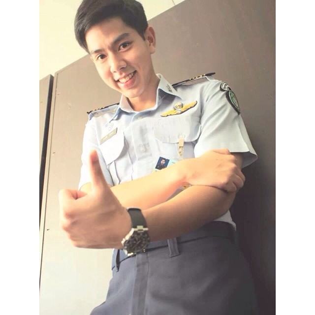 พี่บอส ทหารฟ้ารักษาพระองค์ หล่อมว๊ากกกกก