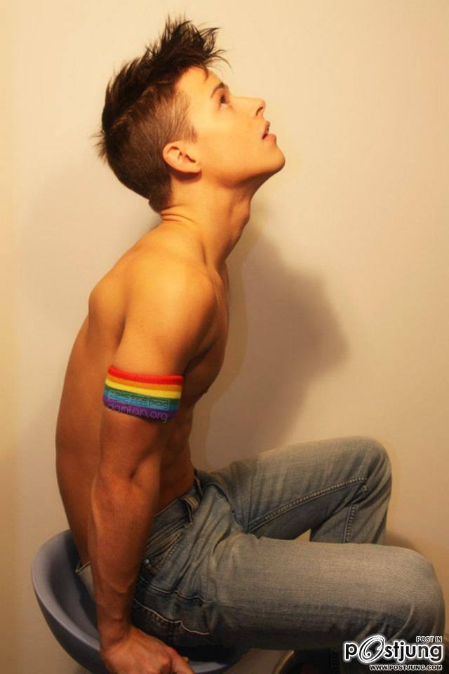 นายแบบเกย์ฝรั่งเศสJessy Delduca