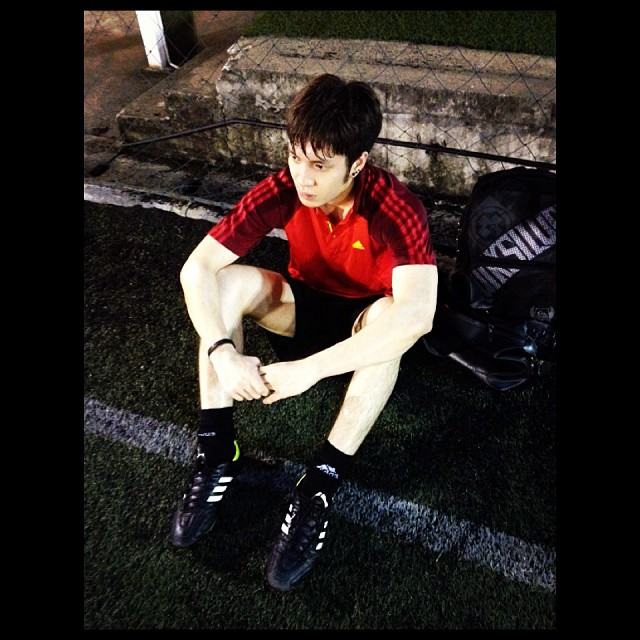 แพน วงแวมป์ ถ้าจะขาวขนาดนี้นะ ...น่ากินไหม๊ละ