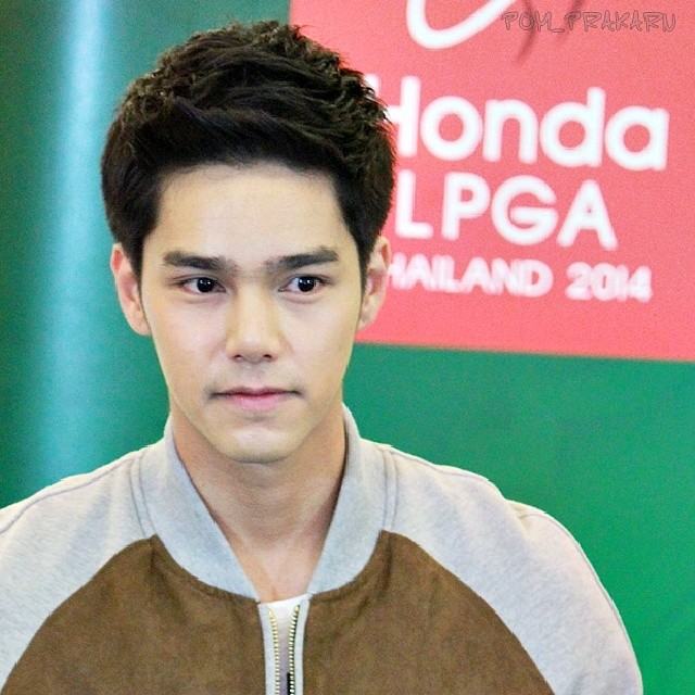 บูม ปิยพันธ์ พระเอกที่น่ากินอีกคนค๊ะ