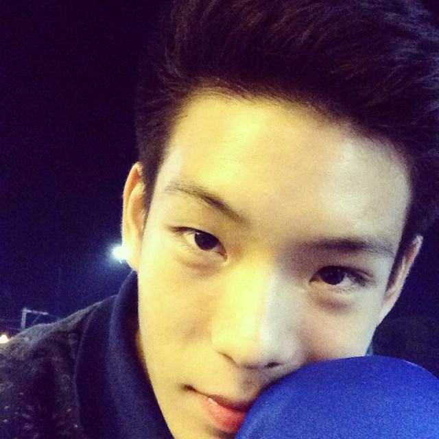 เจเจ เด็กปริ้นรอยแยลส์ จากเกรียนฟิคชั่น