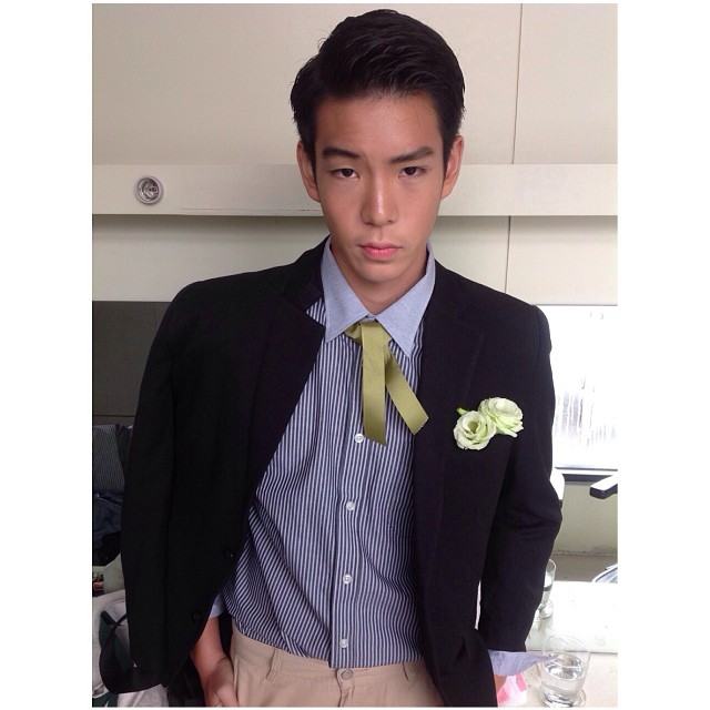 เจเจ เด็กปริ้นรอยแยลส์ จากเกรียนฟิคชั่น