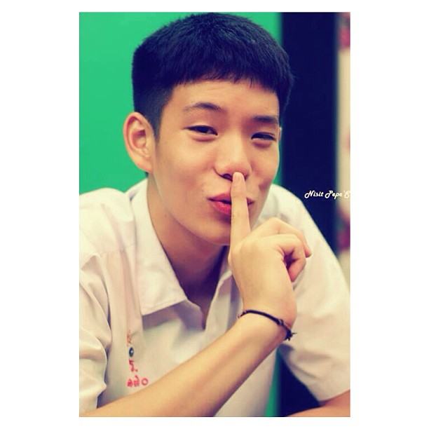 เจเจ เด็กปริ้นรอยแยลส์ จากเกรียนฟิคชั่น