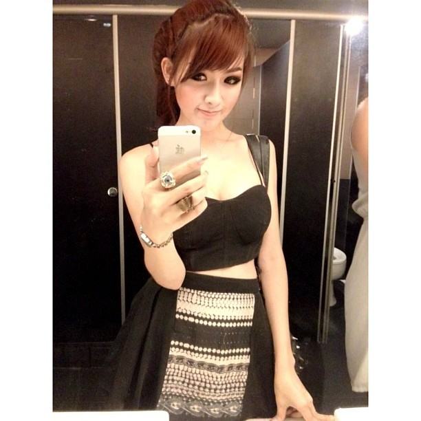 ปิ๊ง หนุ่มสวย จาก ม.กรุงเทพฯ