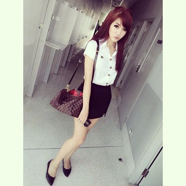 ปิ๊ง หนุ่มสวย จาก ม.กรุงเทพฯ
